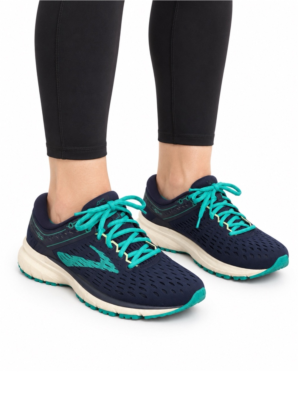 Size 7 Brooks Women’s Ravenna 9 Navy Teal Running Shoes Sneakers